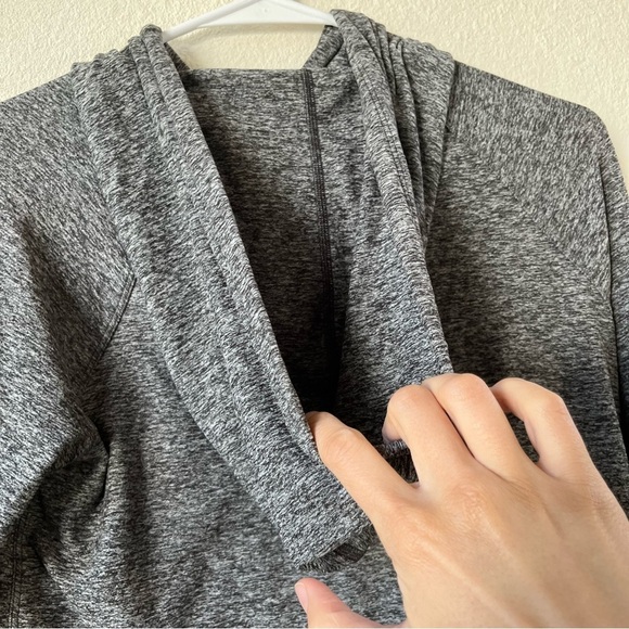 Outdoor Voices cloudknit hoodie in heather gray - Picture 9 of 9